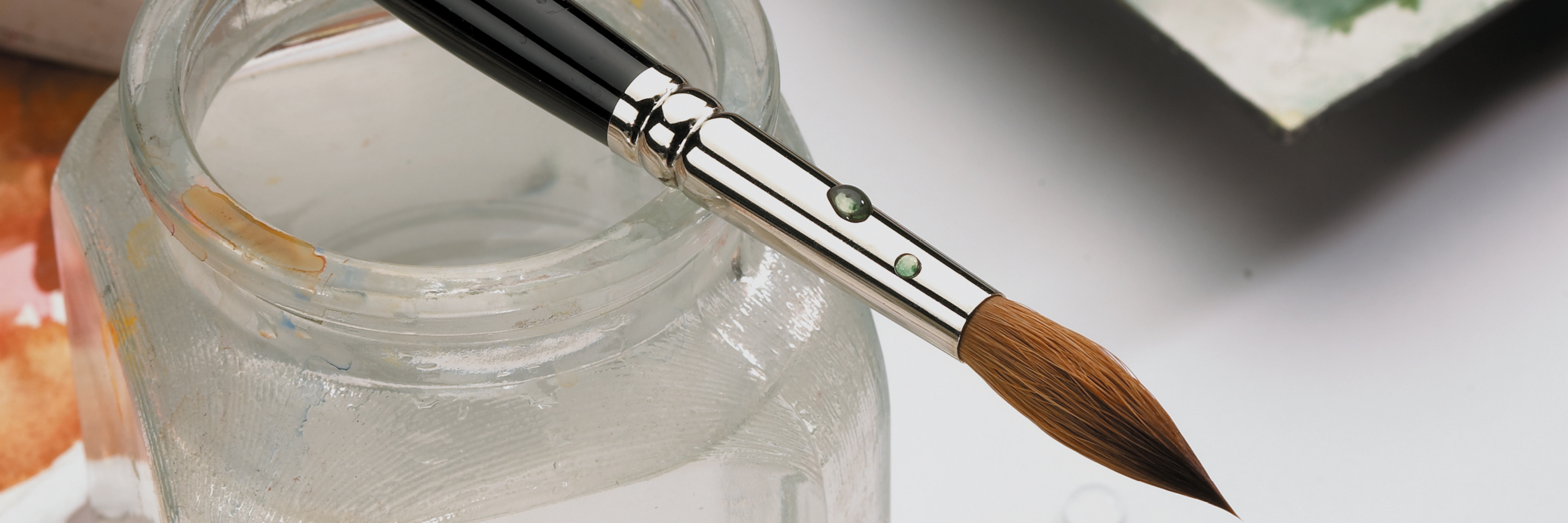 How to Clean Your Brushes