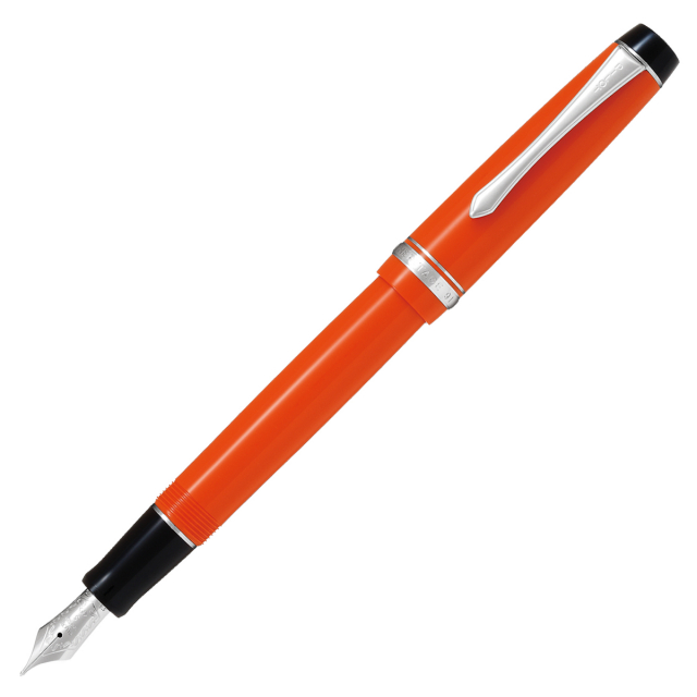 Heritage 91 Fountain Pen Orange Medium in the group Pens / Fine Writing / Fountain Pens at Pen Store (128165)