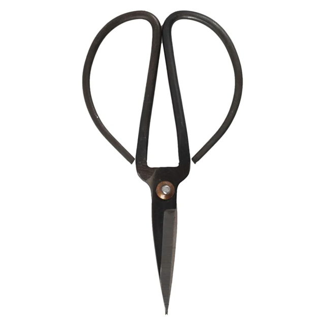 Iron scissors 15 cm