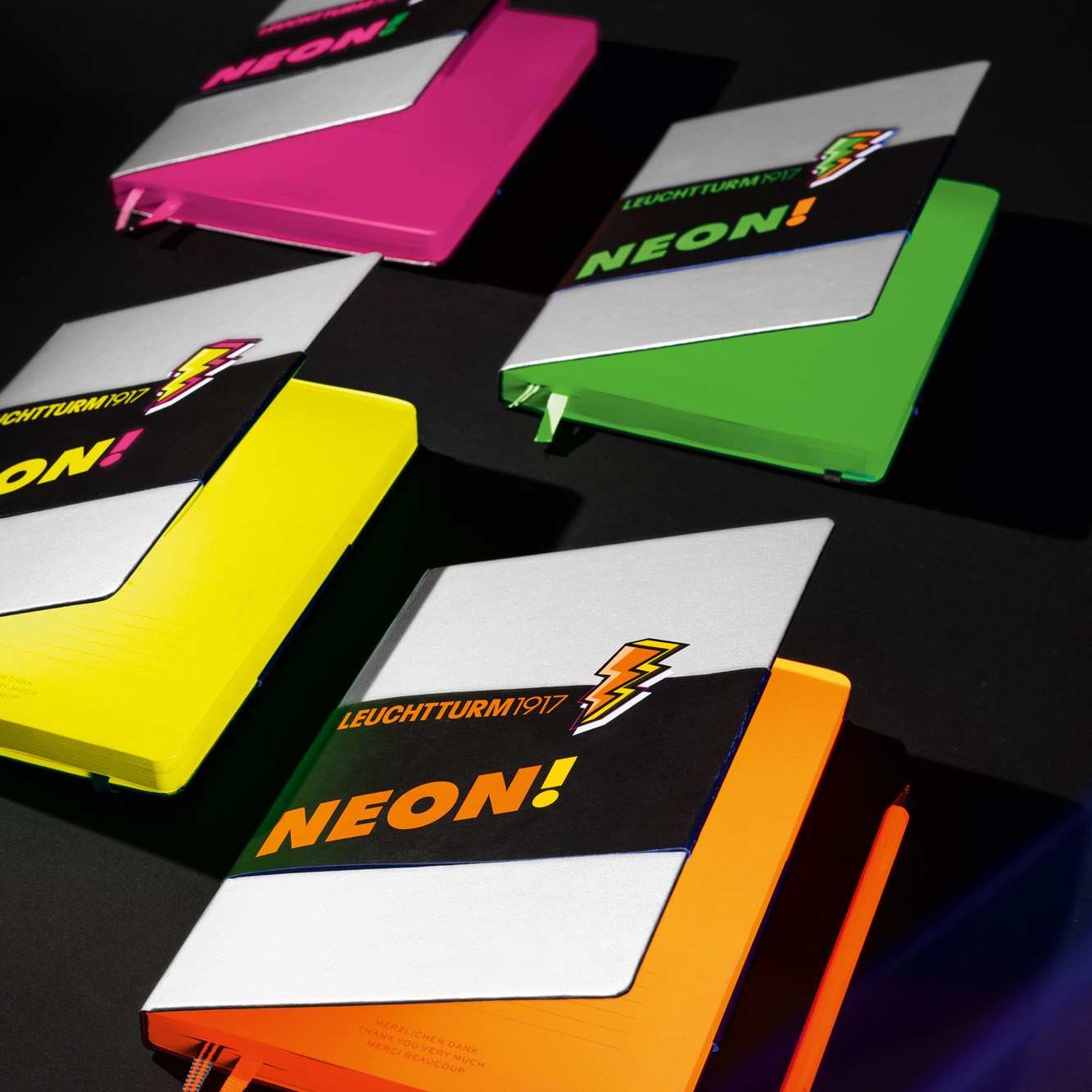 Special Edition A5 Medium Neon Green in the group Paper & Pads / Note & Memo / Notebooks & Journals at Pen Store (100818)