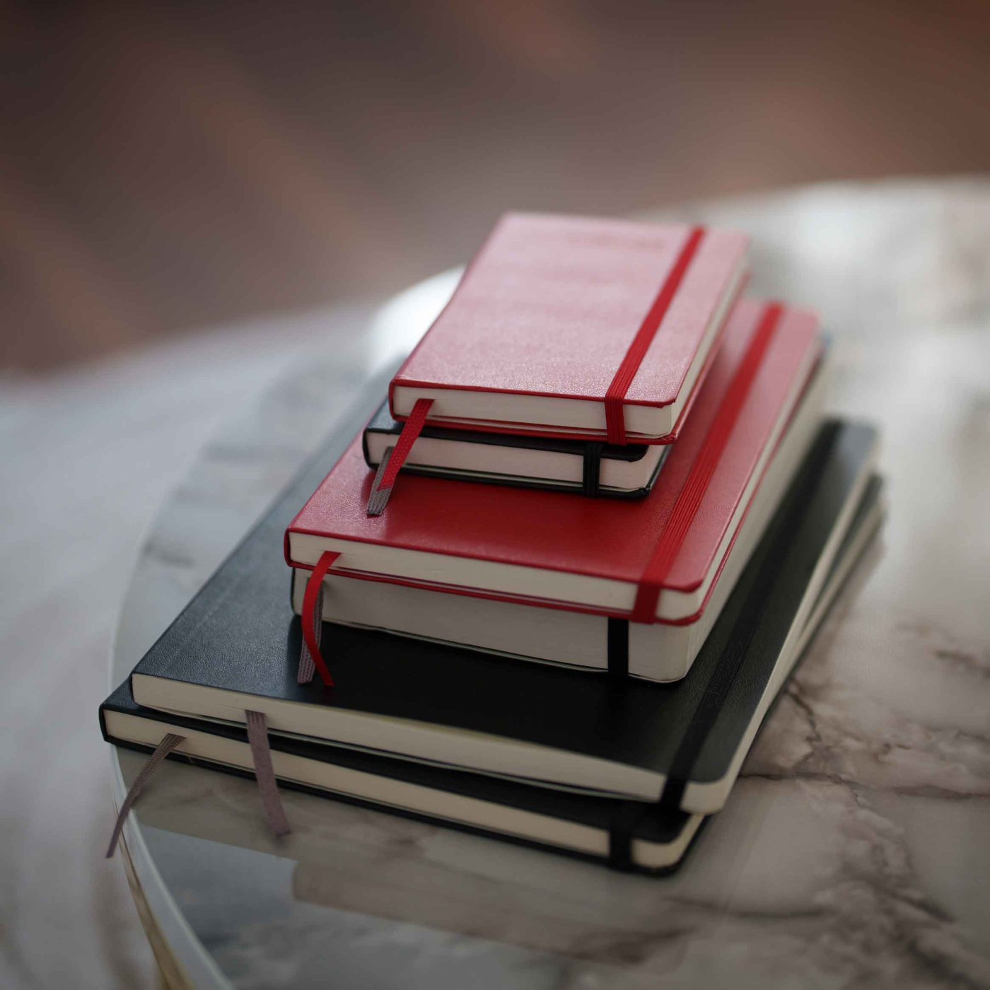 Planner 12M Weekly Notebook 2027 Hardcover Large Red 
