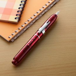 Curidas Fountain Pen Gran Red in the group Pens / Fine Writing / Fountain Pens at Pen Store (111638_r)