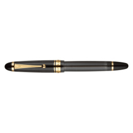 Custom 823 Fountain Pen Black in the group Pens / Fine Writing / Fountain Pens at Pen Store (128150_r)