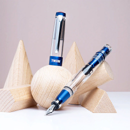 Diamond 580ALR Navy Blue Fountain pen in the group Pens / Fine Writing / Fountain Pens at Pen Store (131785_r)