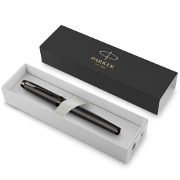 IM Monochrome Titanium Fountain pen in the group Pens / Fine Writing / Fountain Pens at Pen Store (131978_r)