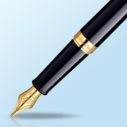 Hémisphère Black/Gold Fountain Pen in the group Pens / Fine Writing / Fountain Pens at Pen Store (132009_r)