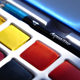 Watercolour Travel set Tin 24 ½ -Half pans  in the group Art Supplies / Artist colours / Watercolour Paint / Watercolour pans at Pen Store (132938)