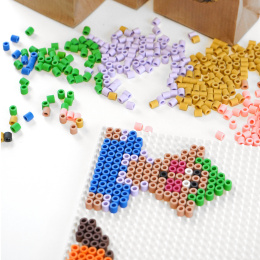 BioBeads Pegboard Midi Buildable 15x15 cm in the group Kids / Fun and learning / Tube beads and pegboards / Pegboard at Pen Store (134412)