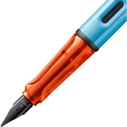 AL-star Fountain pen Denim Medium in the group Pens / Fine Writing / Fountain Pens at Pen Store (135244)