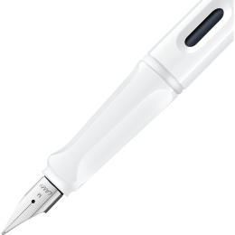 Safari All White Set Medium in the group Pens / Fine Writing / Fountain Pens at Pen Store (135752)