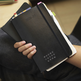 Planner 18M Daily Soft Cover Large Black in the group Paper & Pads / Planners / 18-Month Planners at Pen Store (137015)