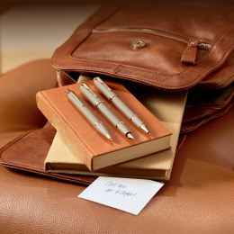 IM Finishing Touch Sandstone Fountain Pen in the group Pens / Fine Writing / Fountain Pens at Pen Store (137381_r)