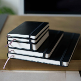Planner 12M Monthly 2027 Softcover Pocket Black in the group Paper & Pads / Planners / 12-Month Planners at Pen Store (137440)