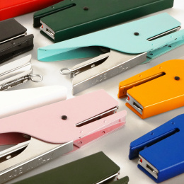 Stapler Klizia Olive Green in the group Hobby & Creativity / Organize / Home Office at Pen Store (137562)