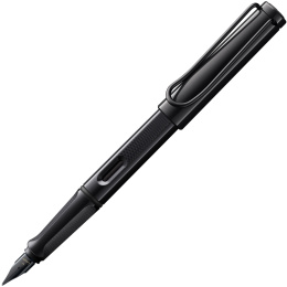 Safari Fountain Pen Meteorite in the group Pens / Fine Writing / Fountain Pens at Pen Store (137935_r)