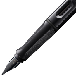 Safari Fountain Pen Meteorite in the group Pens / Fine Writing / Fountain Pens at Pen Store (137935_r)