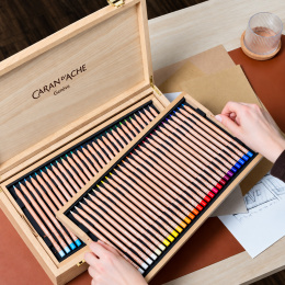 Luminance 6901 100-set Wooden Case in the group Pens / Artist Pens / Coloured Pencils at Pen Store (138427)